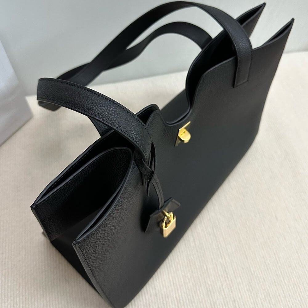 Celine Cabas 16 Bag in Supple Grained Calfskin1:1High-quality replica