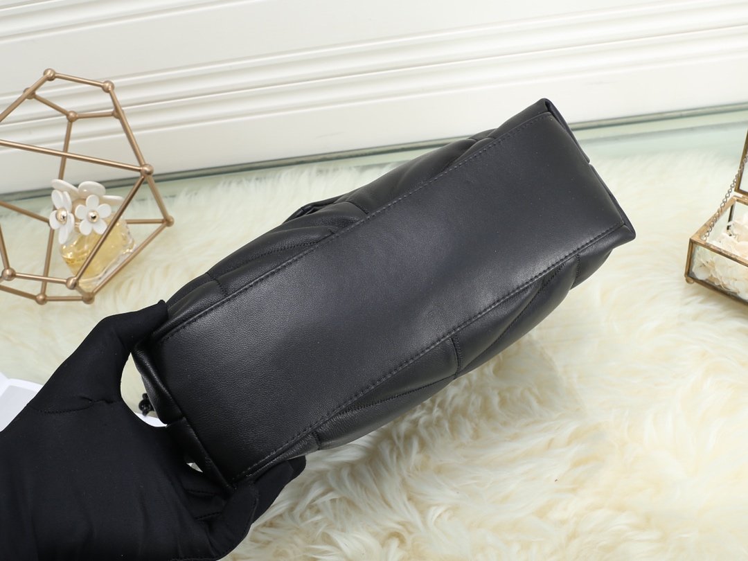 TO – Luxury Edition Bags SLY 0801:1High-quality replica