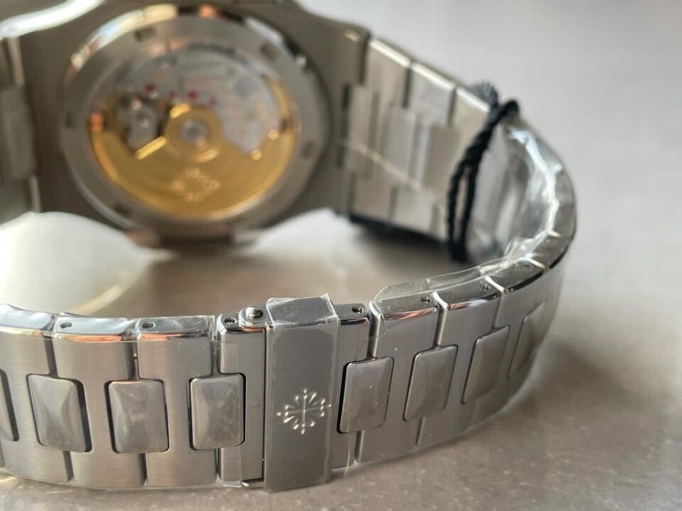 Replica PATEK PHILIPPE Nautilus 5711 PPF 1:1 Best Edition Gray Textured Dial on SS Bracelet 324CS - Top club