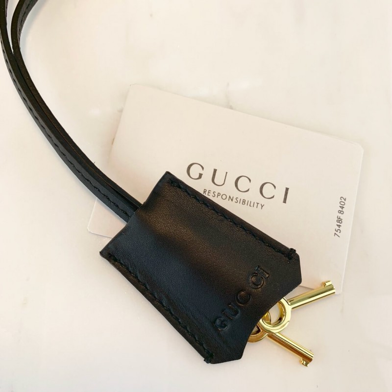 Replica Gucci Padlock Gg Supreme Bees Medium Shoulder Bag 4791971:1High-quality replica