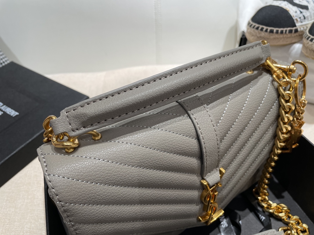 Replica Ysl Envelope Medium Bag In Mix Embossed Leather-Gold1:1High-quality replica