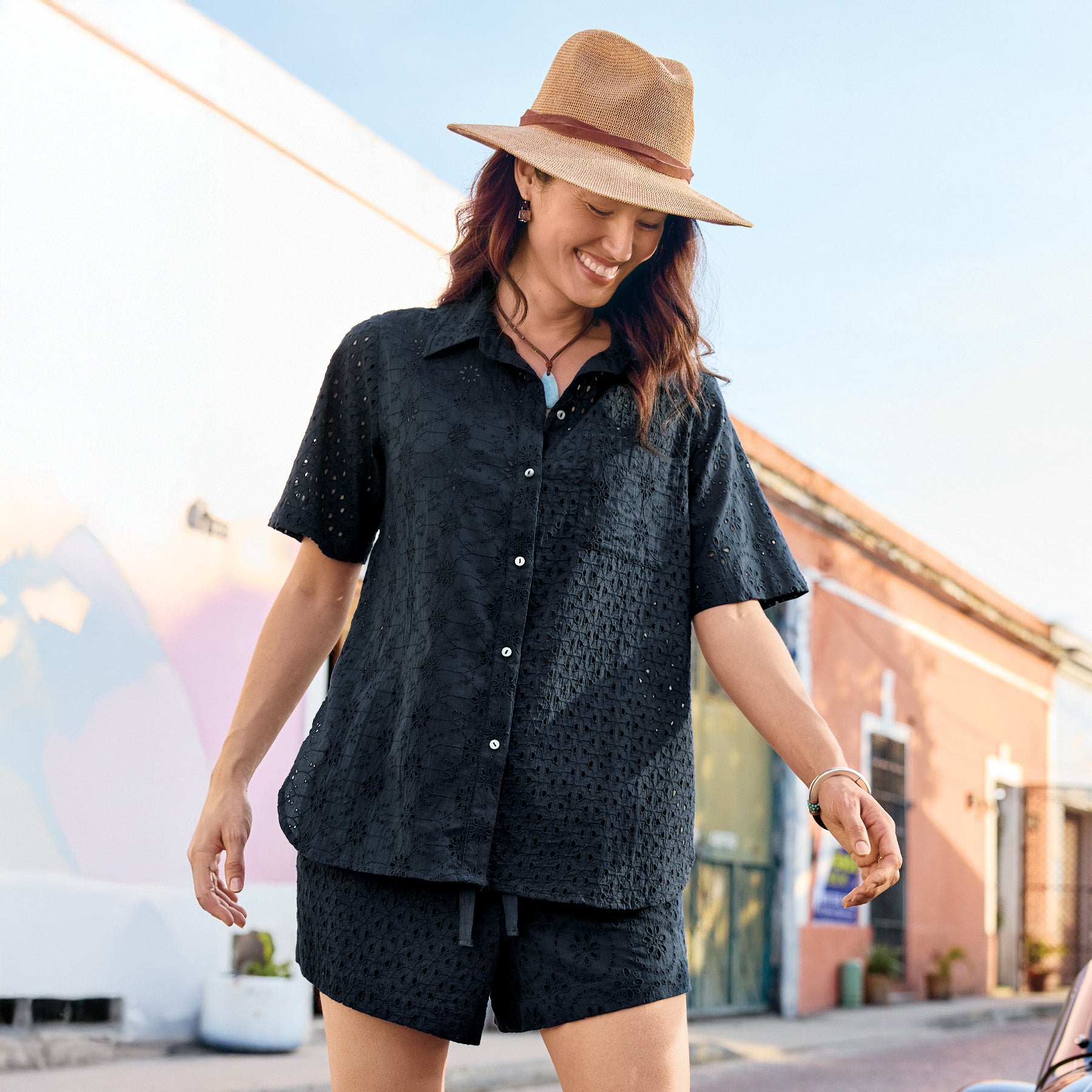 Tabitha Eyelet Shorts - Sundance Clothing