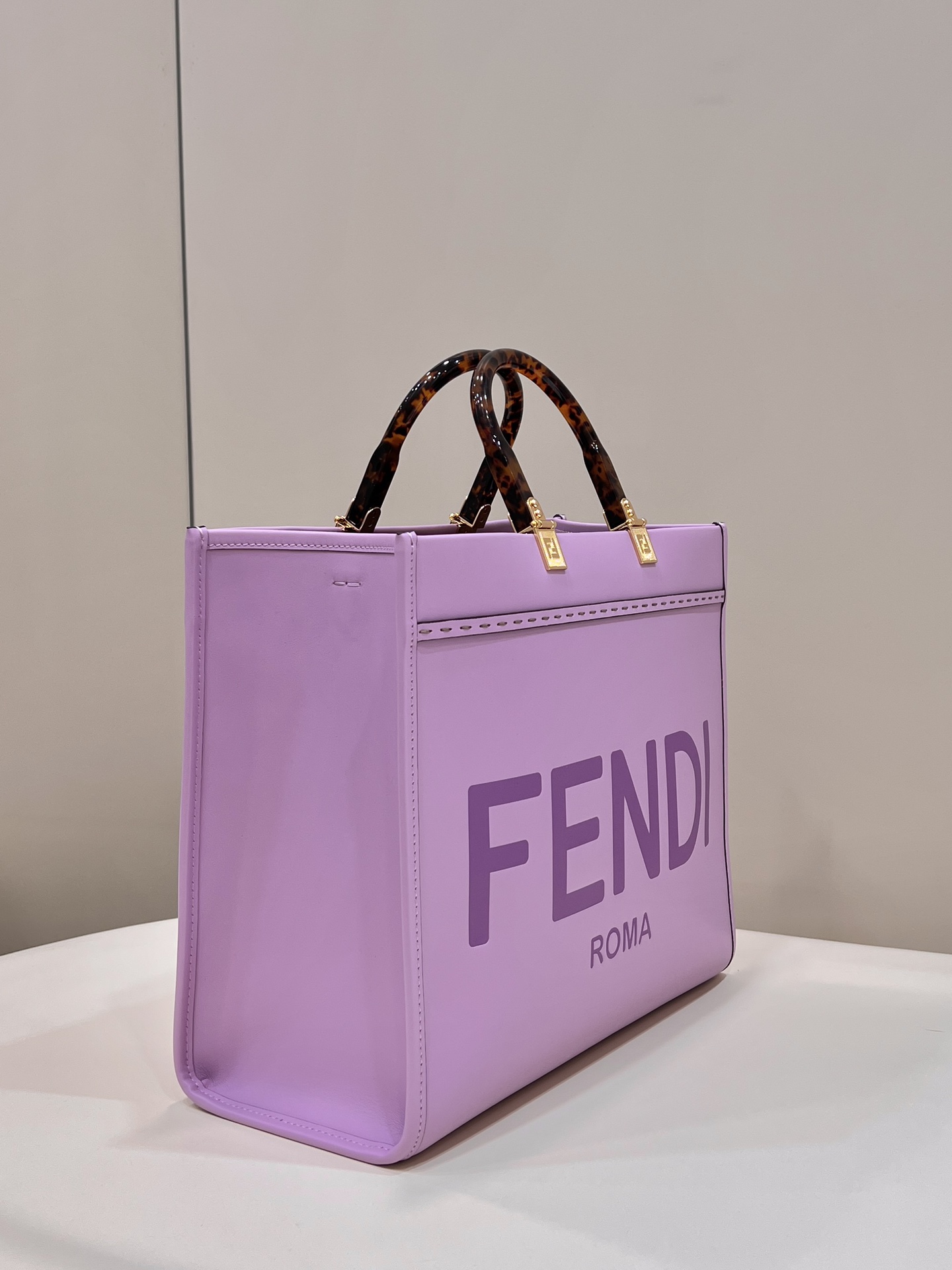 Fendi Sunshine Medium - Replicaclubs