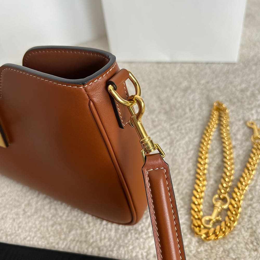 Celine SHOULDER CAMILLE 16 SOFT IN SMOOTH CALFSKIN(HIGH-END GRADE)1:1High-quality replica