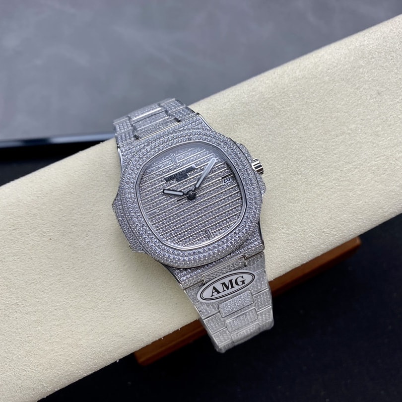 Fake Diamond Watch Patek Philippe Replica 5719/1G-001 Nautilus 40mm White Gold Diamond Pave White Gold Diamond Set Automatic AMG(1:1 replica) - Elite Watch Atelier