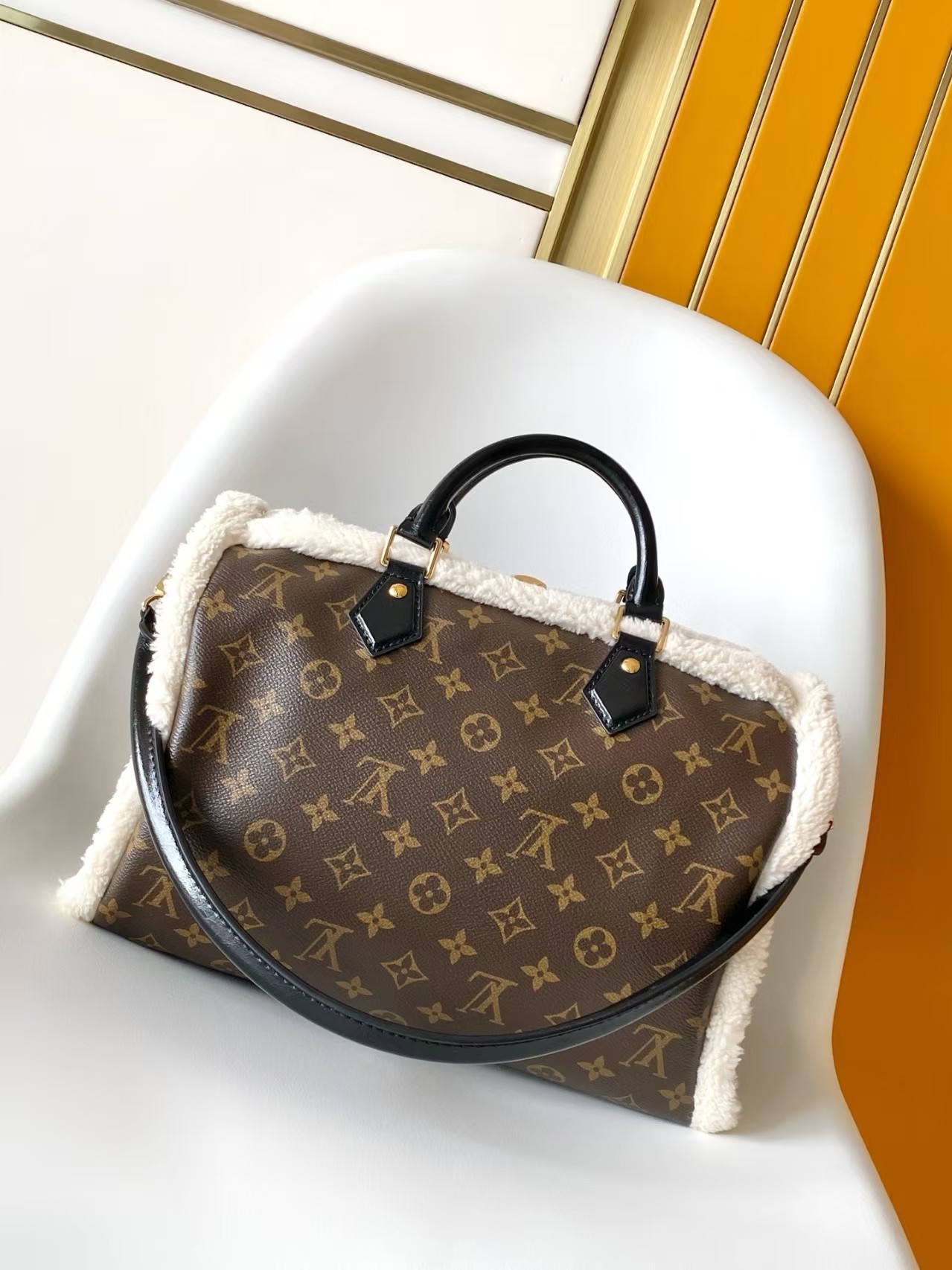Louis Vuitton Speedy Soft 30 Teddy HandBag1:1High-quality replica