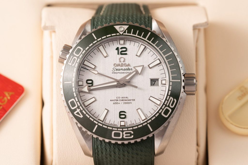Omega Replica Watches Planet Ocean 600M Dial Gray VS Factory 43.5mm - Top club