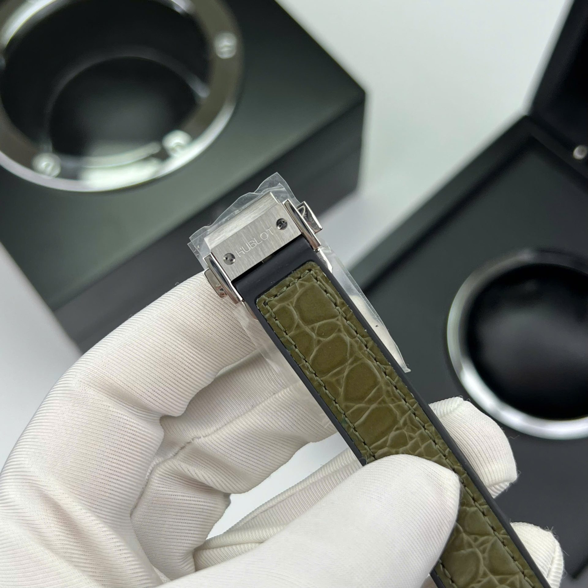 Hublot Classic Fusion Titanium Green Replica Watch Custom Moissanite Diamonds 33mm - Top club