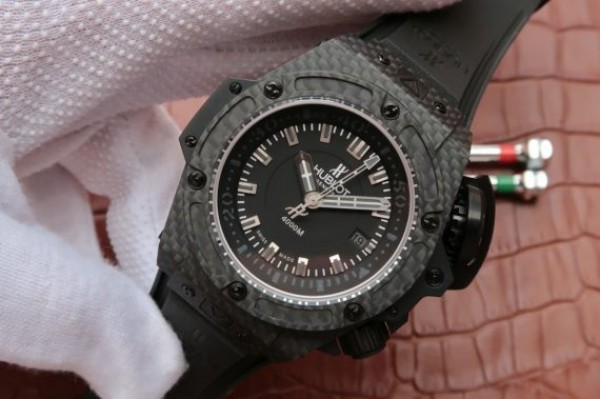 Replica Hublot King Power OceanGraphic 4000 CF V6F White Markers Rubber Strap A7750 - Elite Watch Atelier