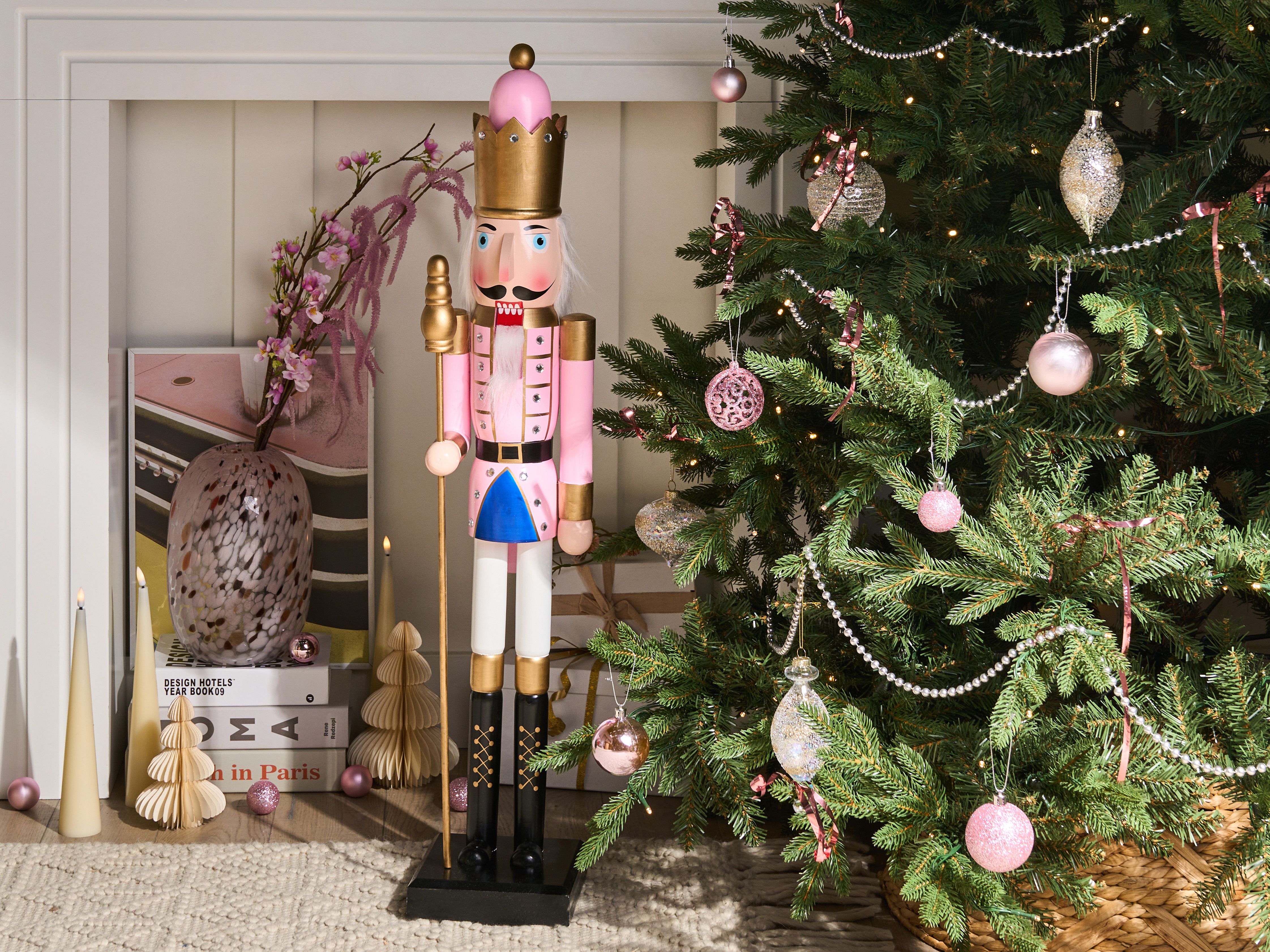 Figurine TROSAAN Nutcracker 90 cm Pink