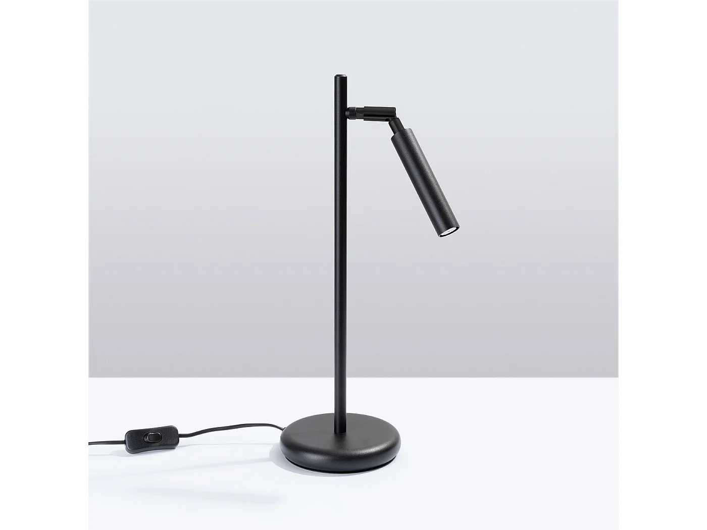 Lampe De Bureau Pastelo Moderne En Acier - 1 Sources Lumineuses - L.14 X H.43 Cm - Noir